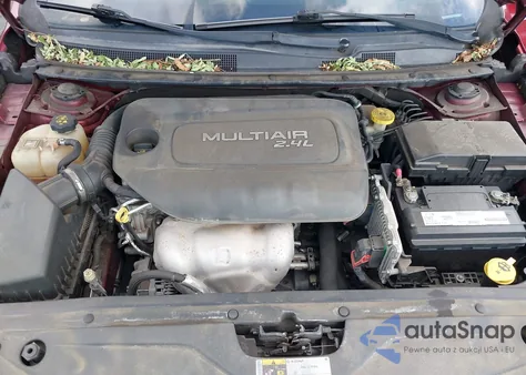 2015 Chrysler 200 Limited z USA, uszkodzony, nr VIN 1C3CCCAB5FN642185